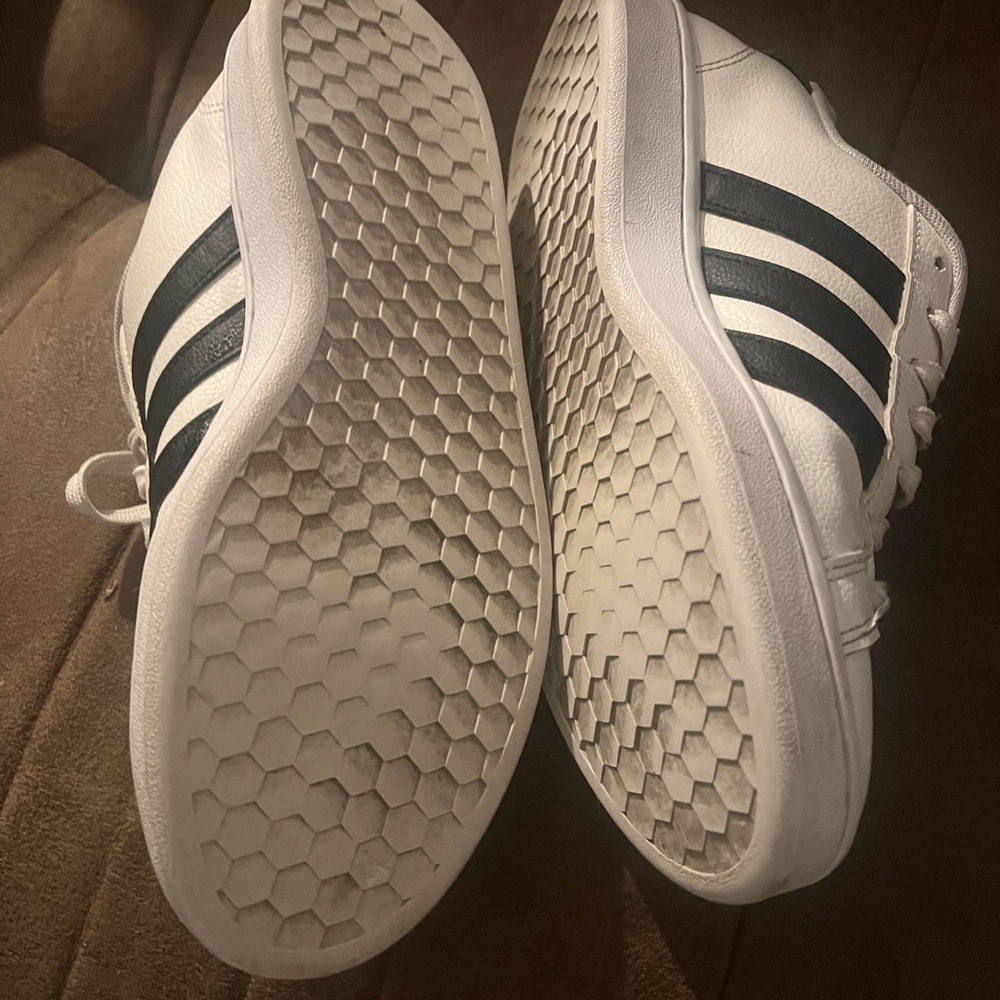 Adidas - Picture 5 of 5